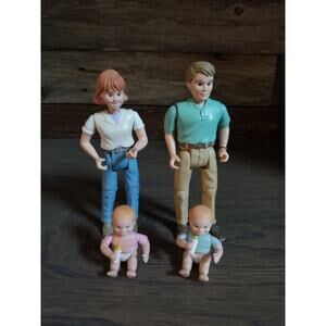 1998 Fisher Price LOVING FAMILY Dollhouse Figures Mom, Dad & Babies Vintage